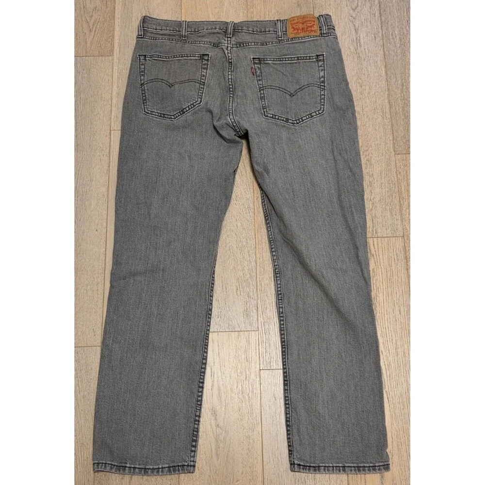 Levi’s 514 Straight Leg Jeans Mens 38x32 Gray Wash Mid Rise Classic Fit Denim